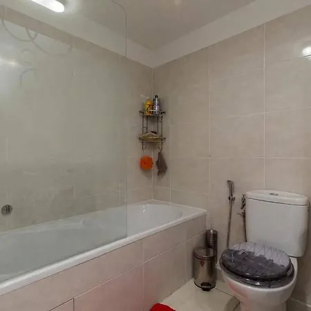 Modern Design Juan Les Pins With Balcony 아파트