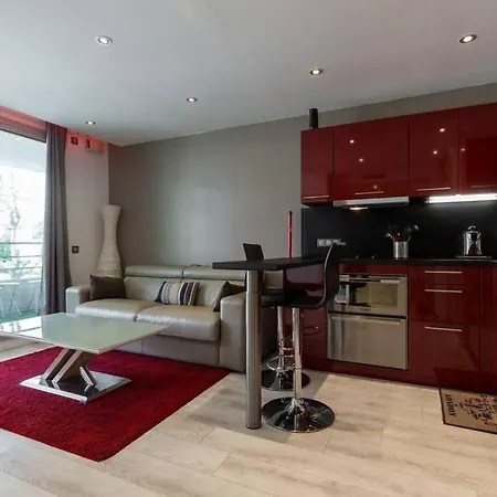 Modern Design Juan Les Pins With Balcony 앙티브